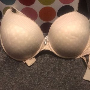Victoria secret push up bra